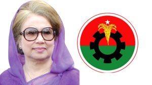 ফেনী-১, দিনাজপুর-৩ এবং বগুড়া-৭ আসনে প্রার্থী হয়েছেন খালেদা জিয়া