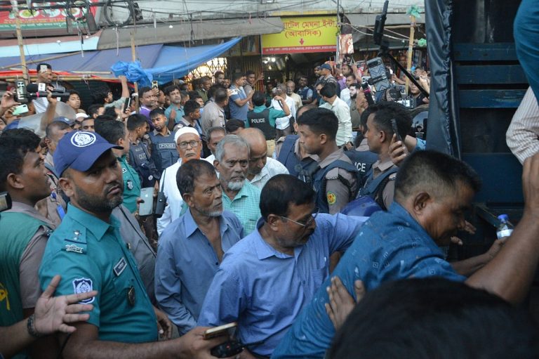 জাসদের কার্যালয়ে পুলিশের অভিযান, আটক ২৮৯ জনের বিষয়ে যাচাই-বাছাইয়ের তথ্য