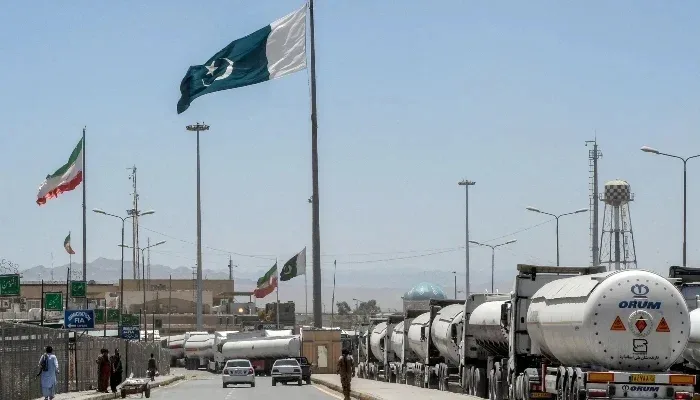Pakistan-Iran Border Closure Aims to Address Security and Smuggling Concerns, Says Official