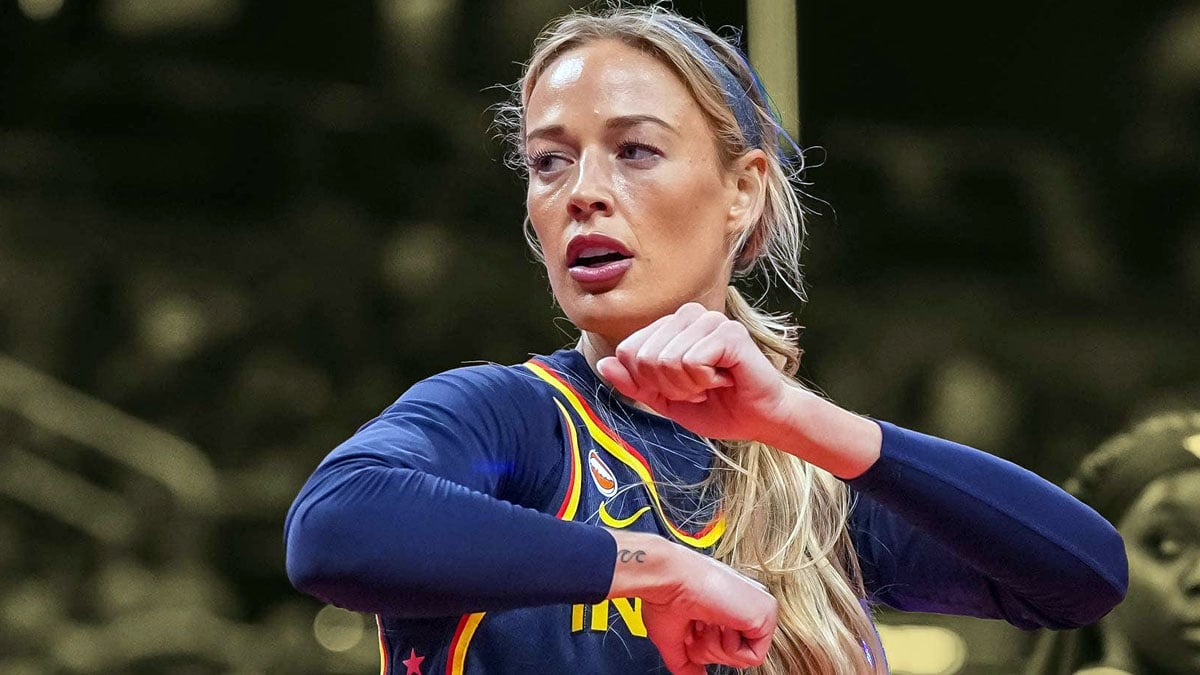 Sophie Cunningham Visits Alma Mater Mizzou During WNBA Off-Season