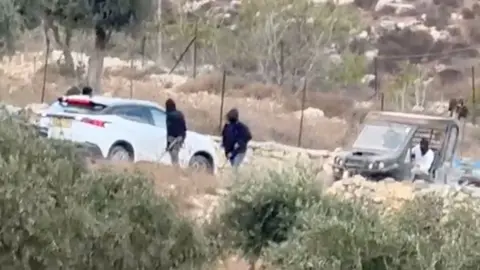Israeli Settlers Attack European Diplomatic Convoy and Assault French Mayor in West Bank