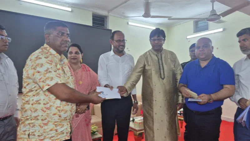 Dhaka Zila Parishad Provides Financial Grants to 1,018 Puja Mandaps